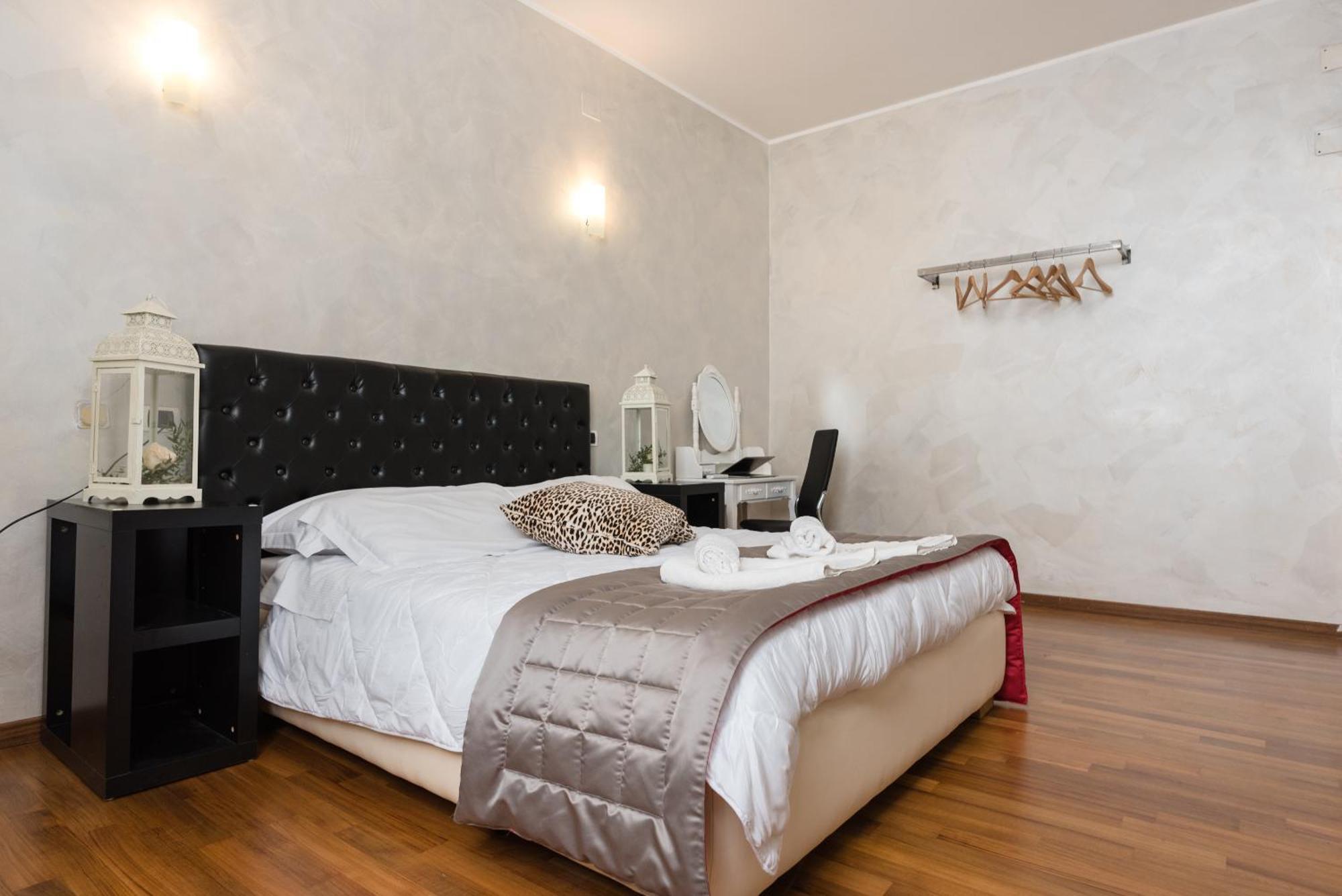 Prince'S Suite - Budget Rooms & Apt Piazza Del Popolo Roma Eksteriør bilde