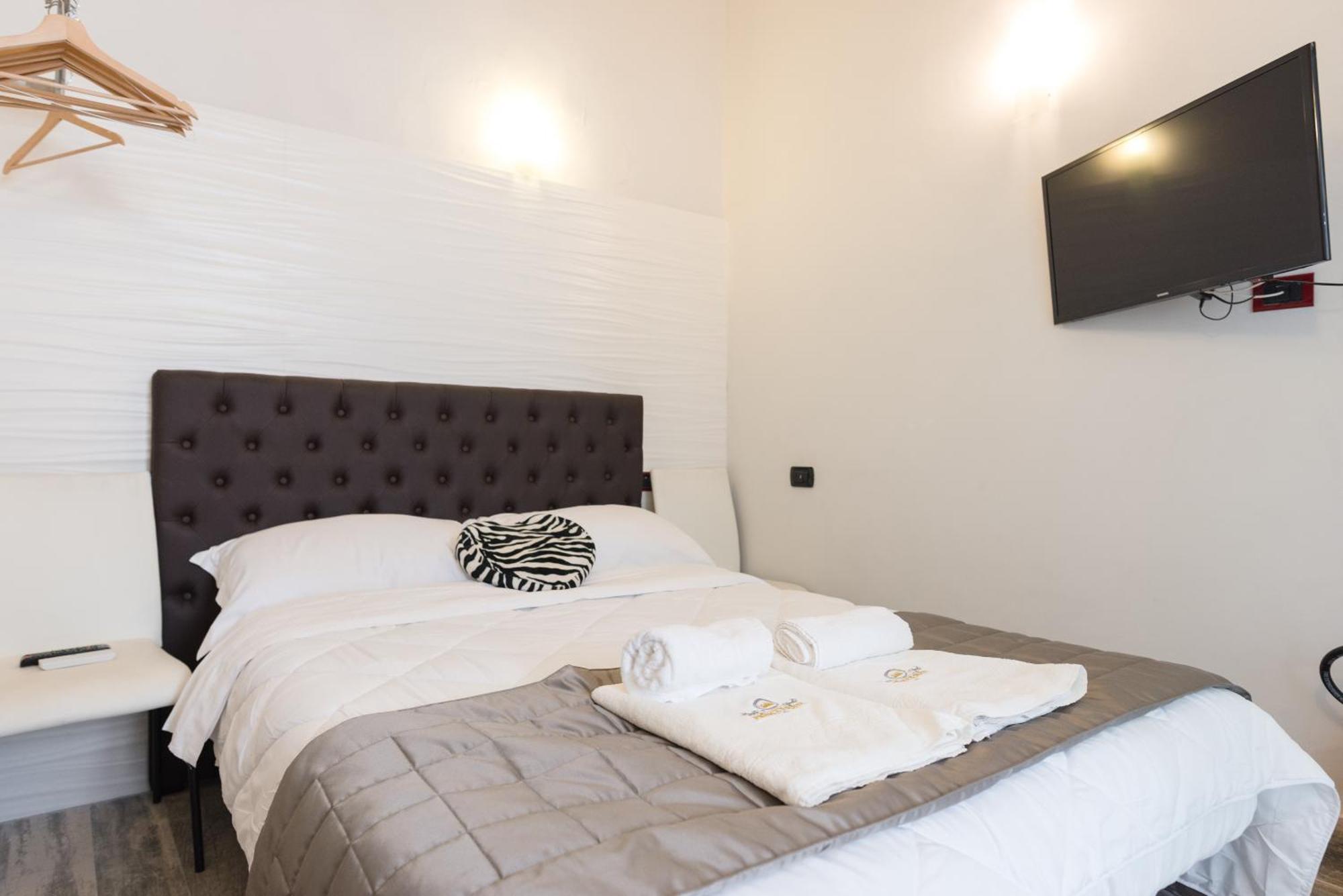 Prince'S Suite - Budget Rooms & Apt Piazza Del Popolo Roma Eksteriør bilde